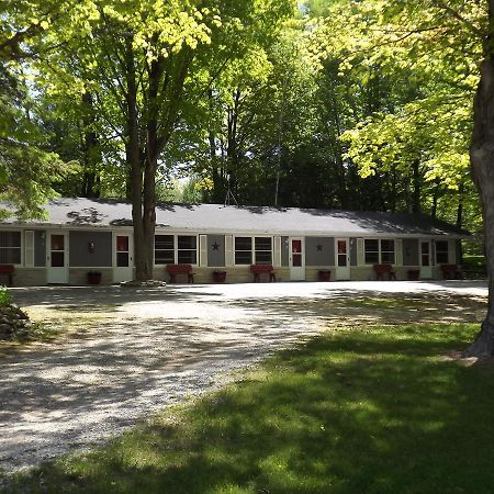 Baileys Sunset Motel Бейлис Харбър Екстериор снимка
