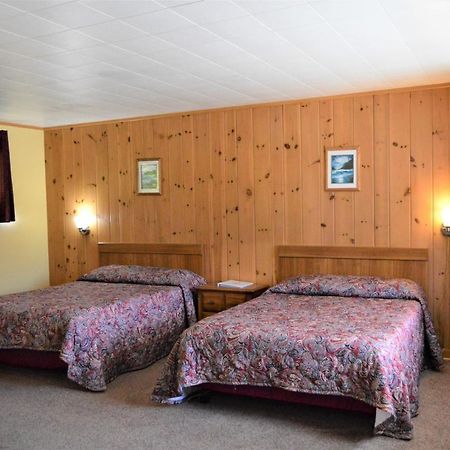 Baileys Sunset Motel Бейлис Харбър Екстериор снимка
