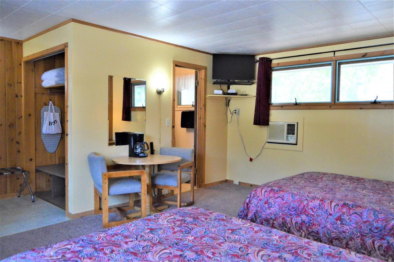 Baileys Sunset Motel Бейлис Харбър Екстериор снимка