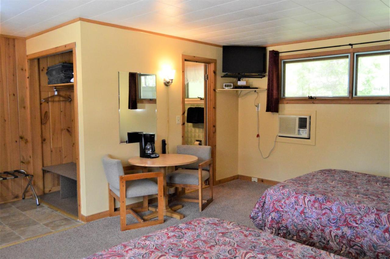 Baileys Sunset Motel Бейлис Харбър Екстериор снимка